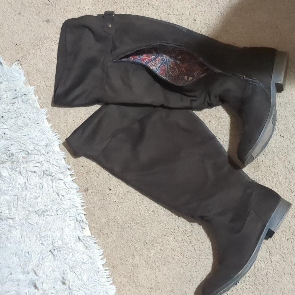 Charlotte Russe size 10w Boots
